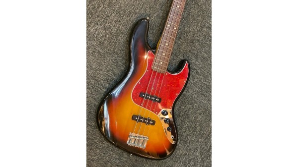 Fender Japan JB62 jazz bass